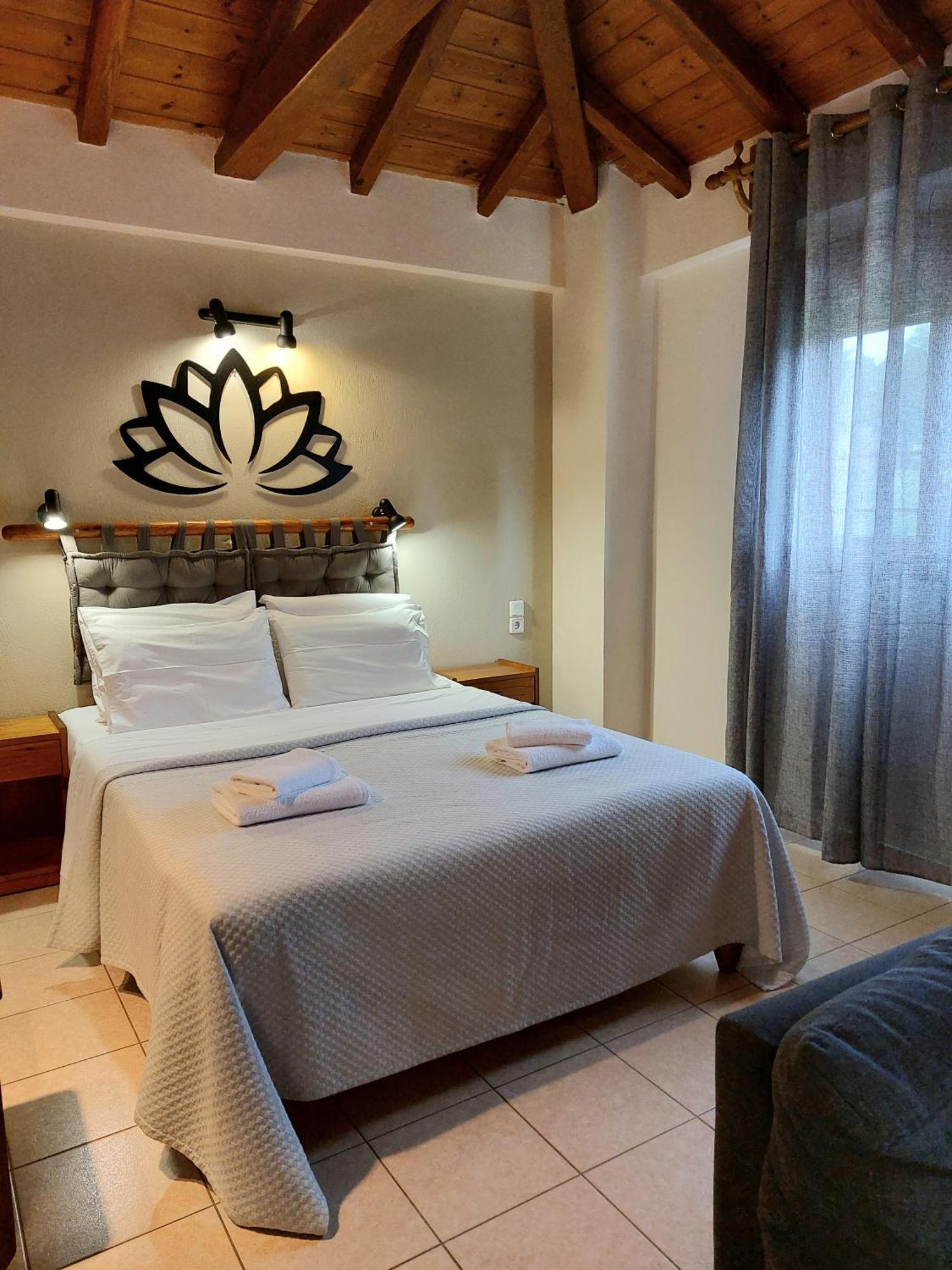 Sergios Koukounaries Room photo